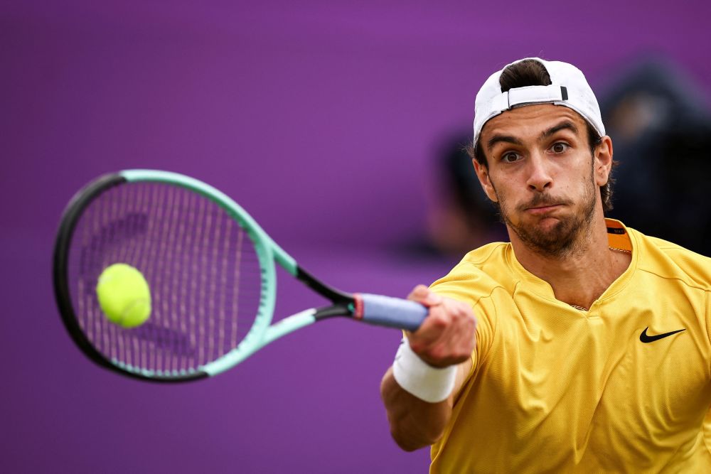 向内拥抱自 向内拥抱自