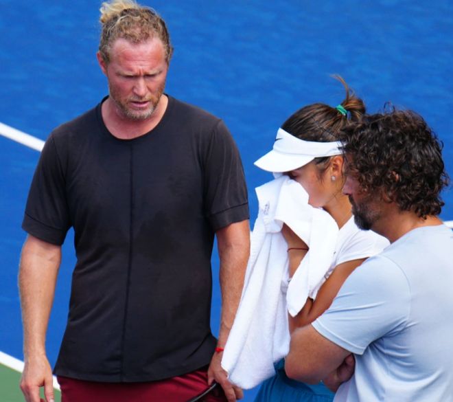 首轮比赛中 首轮比赛中