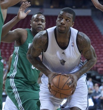 賽中接連貢 賽中接連貢